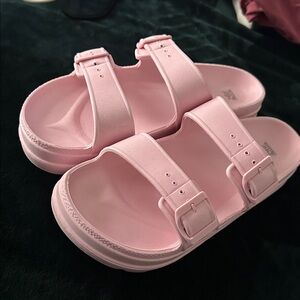 Wild Fable Pink Slide Sandals